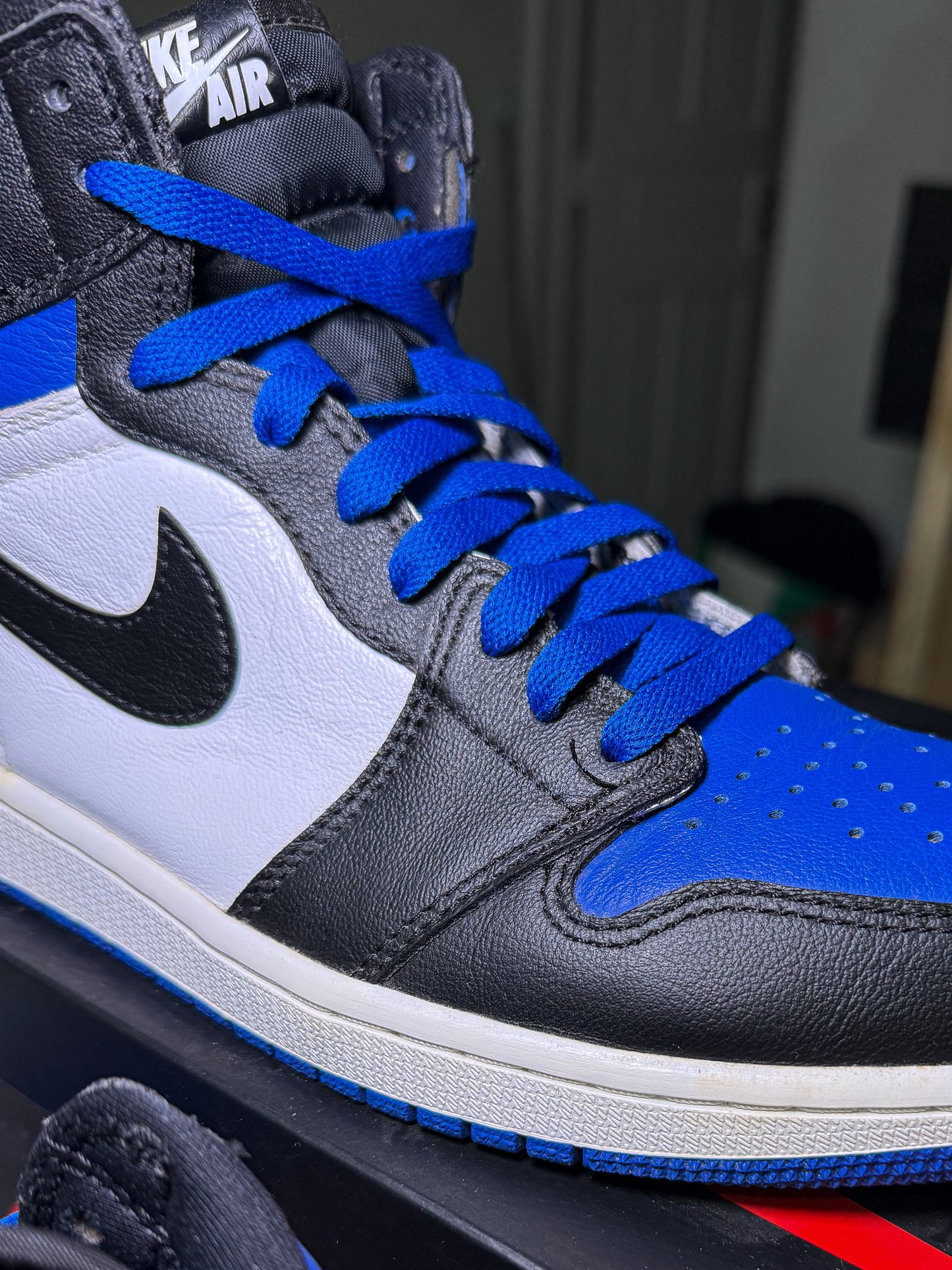 Air Jordan 1 Retro High OG ‘Royal Toe’ 2020 - Recondicionado