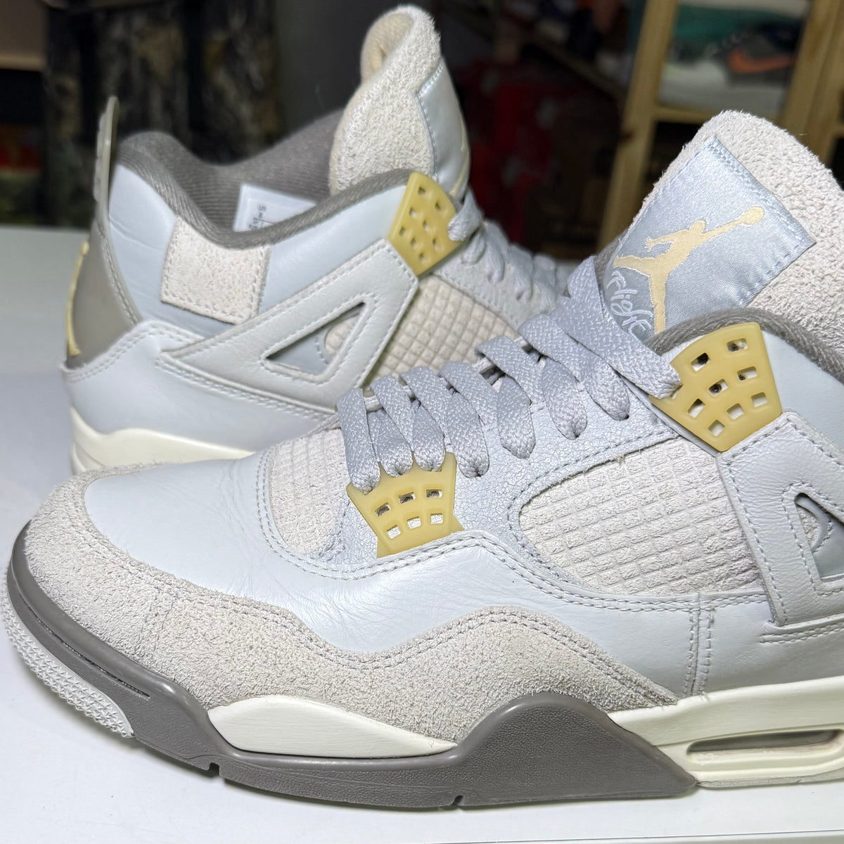 Air Jordan 4 Retro Craft SE ‘Photon Dust’ 2023 - Recondicionado