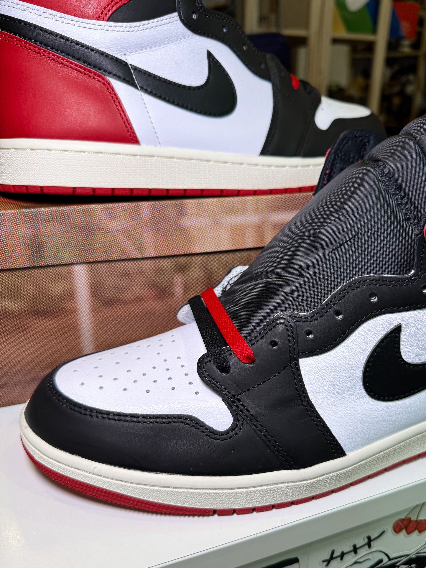 Air Jordan 1 Retro High OG ‘Black Toe Reimagined’ 2025 - DS