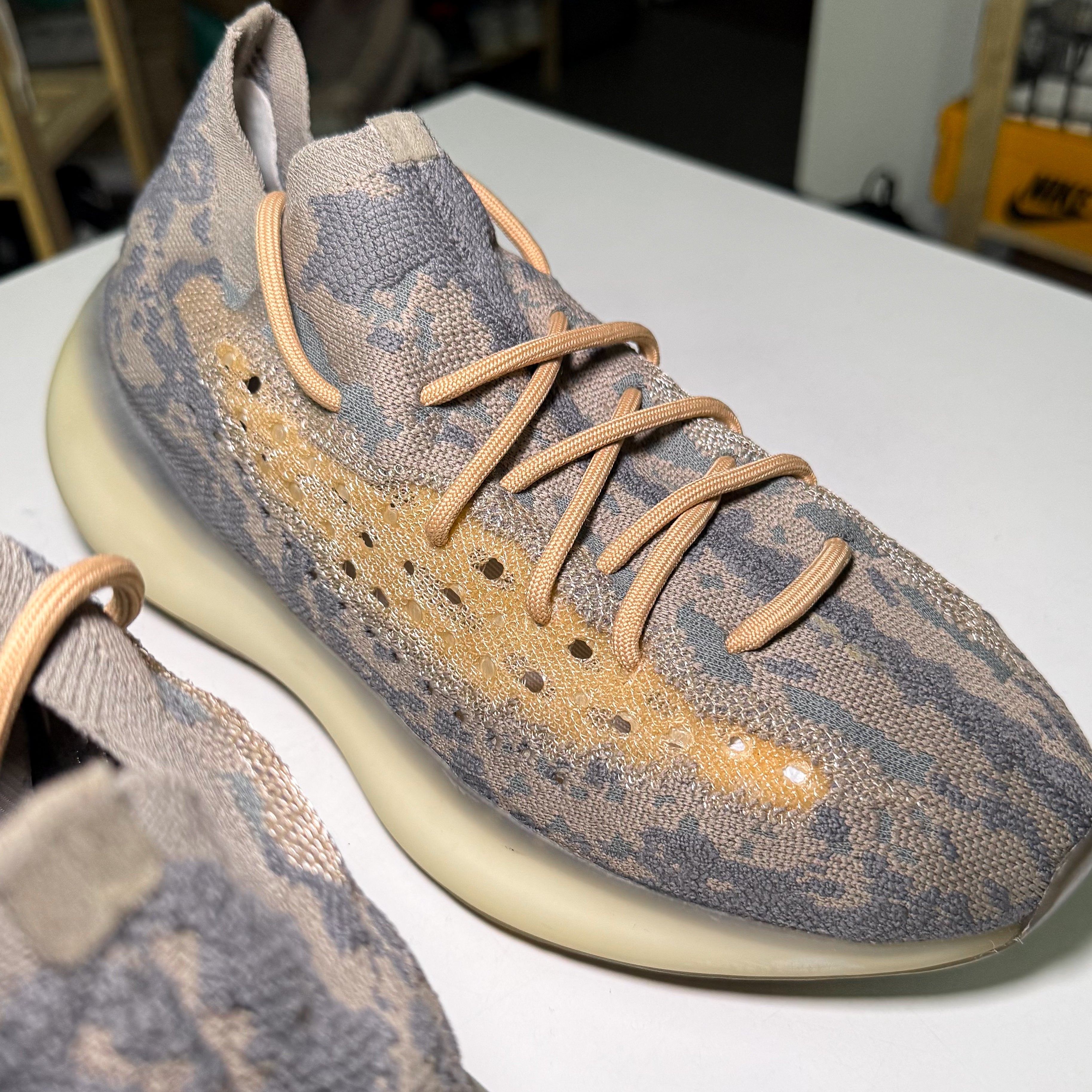 Adidas Yeezy Boost 380 ‘Mist NR’ 2020 - Recondicionado