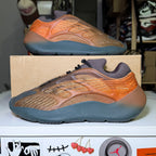 Adidas Yeezy 700 v3 ‘Copper Fade’ 2021 - Recondicionado