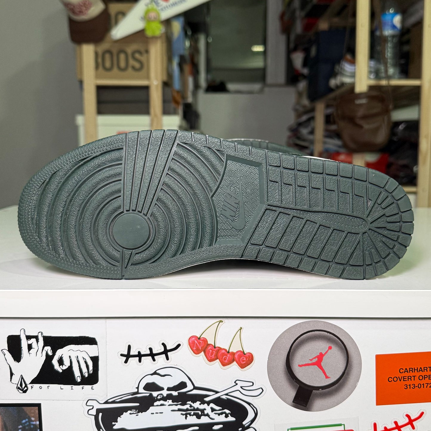 Air Jordan 1 High ‘Anti-Gravity Machines’ 2016 - Recondicionado