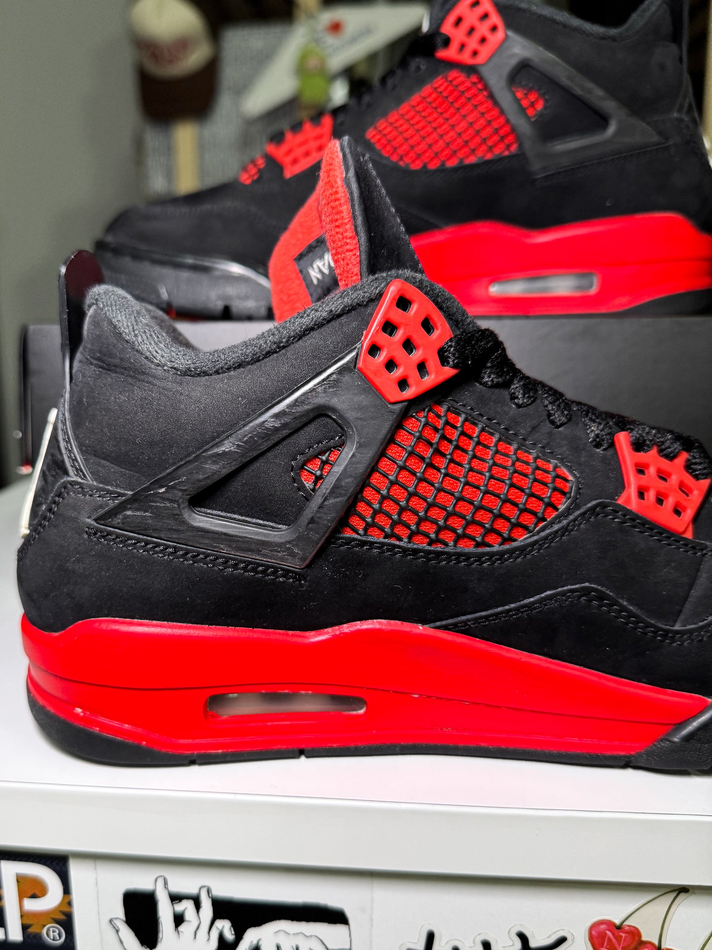 Air Jordan 4 Retro 'Red Thunder' 2022 - Recondicionado