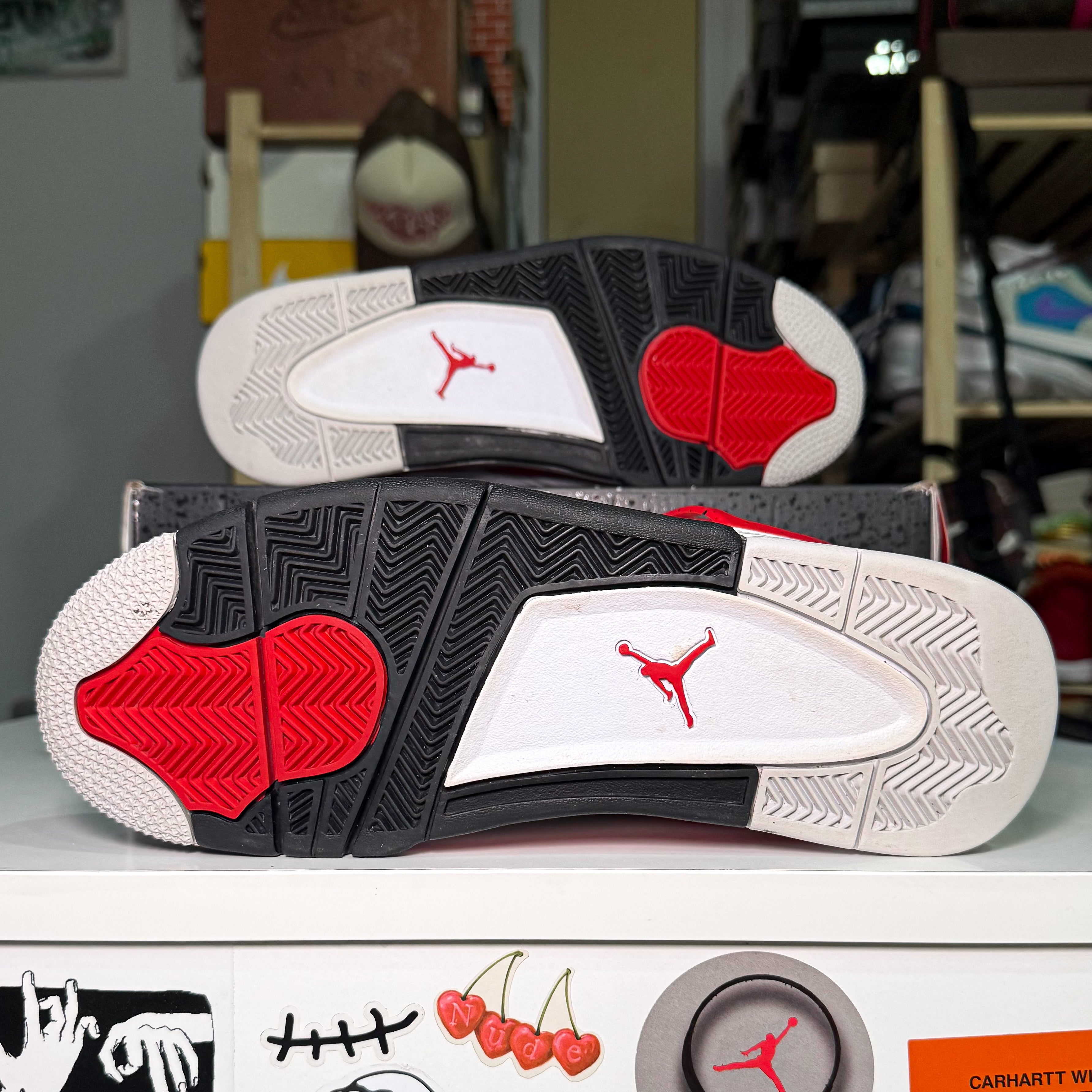 Air Jordan 4 Retro 'Red Cement' 2023 - Recondicionado