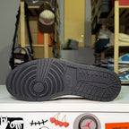 Air Jordan 1 Retro High OG ‘Washed Black’ 2023 - Recondicionado
