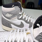 Air Jordan 1 Retro High OG ‘Washed Black’ 2023 - Recondicionado