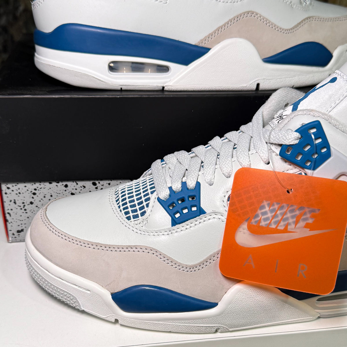 Air Jordan 4 Retro 'Military Blue’ 2024 - DS