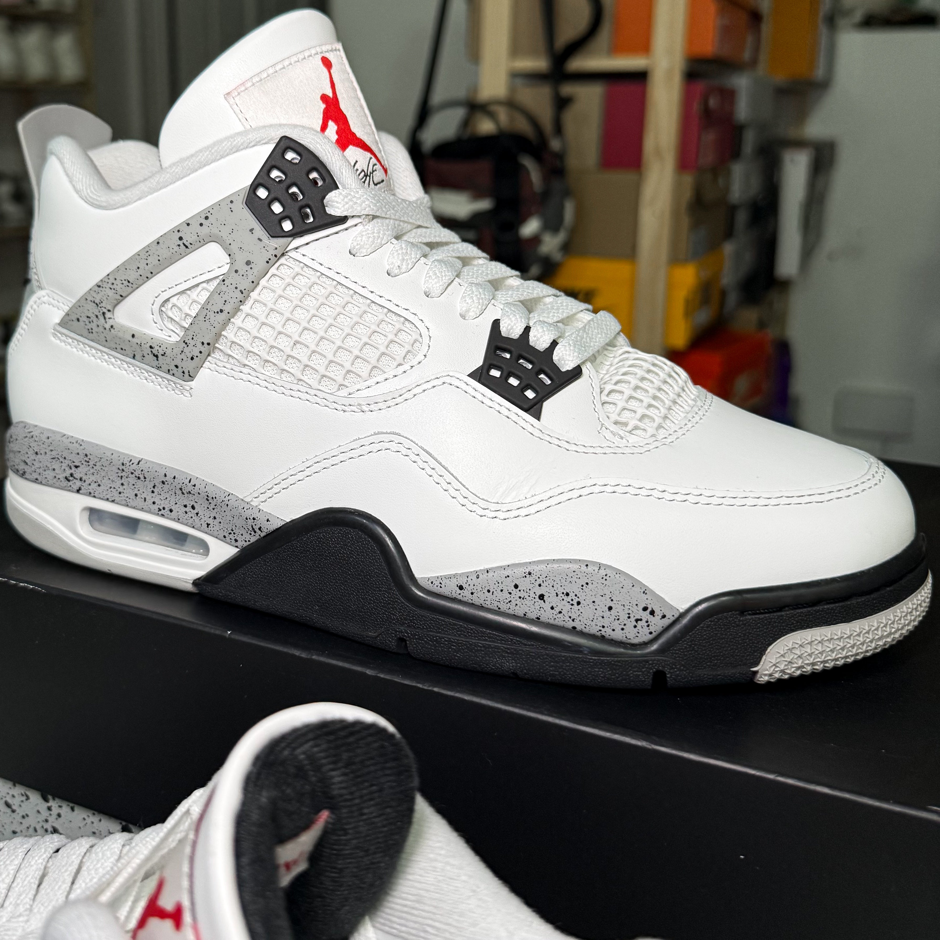 Air Jordan 4 Retro OG ‘White Cement’ 2025 - Recondicionado