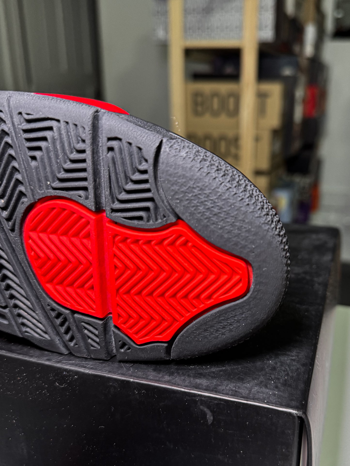 Air Jordan 4 Retro 'Red Thunder' 2022 - Recondicionado