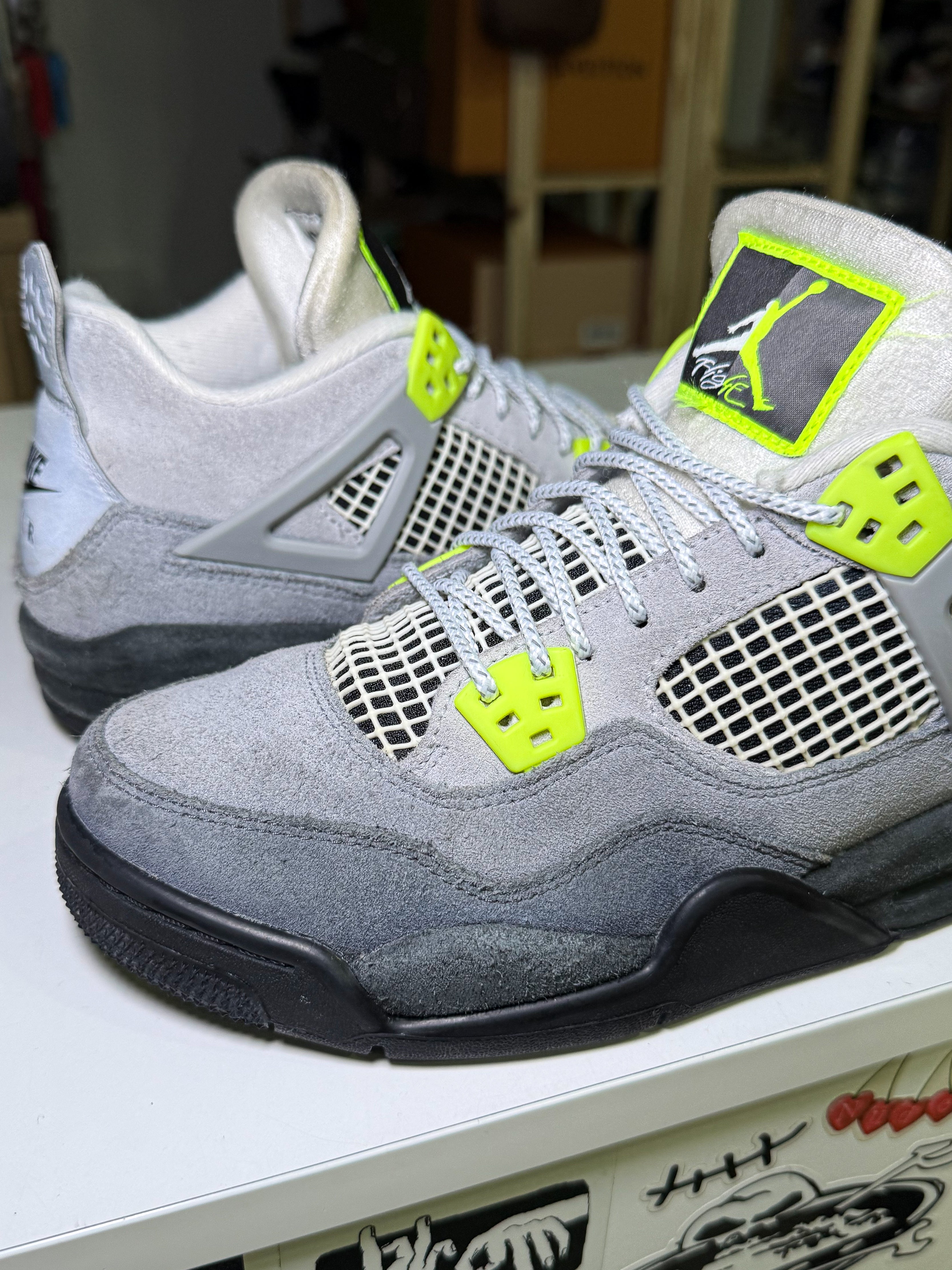 Air Jordan 4 Retro SE ‘Neon 95’ GS 2020 - Recondicionado