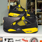 Air Jordan 4 Retro 'Thunder' 2023 - Recondicionado