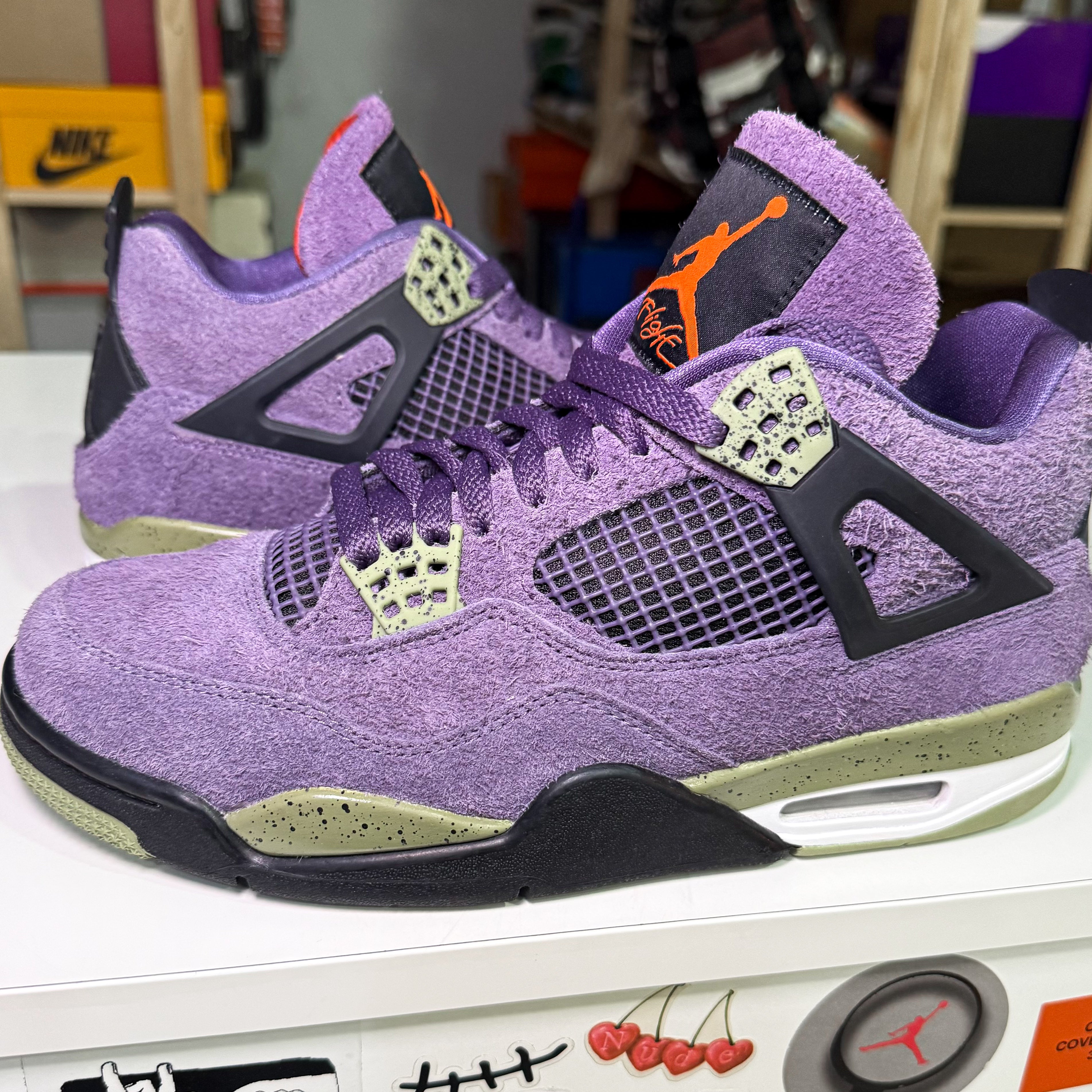 Air Jordan 4 Retro ‘Canyon Purple’ W 2022 - Recondicionado