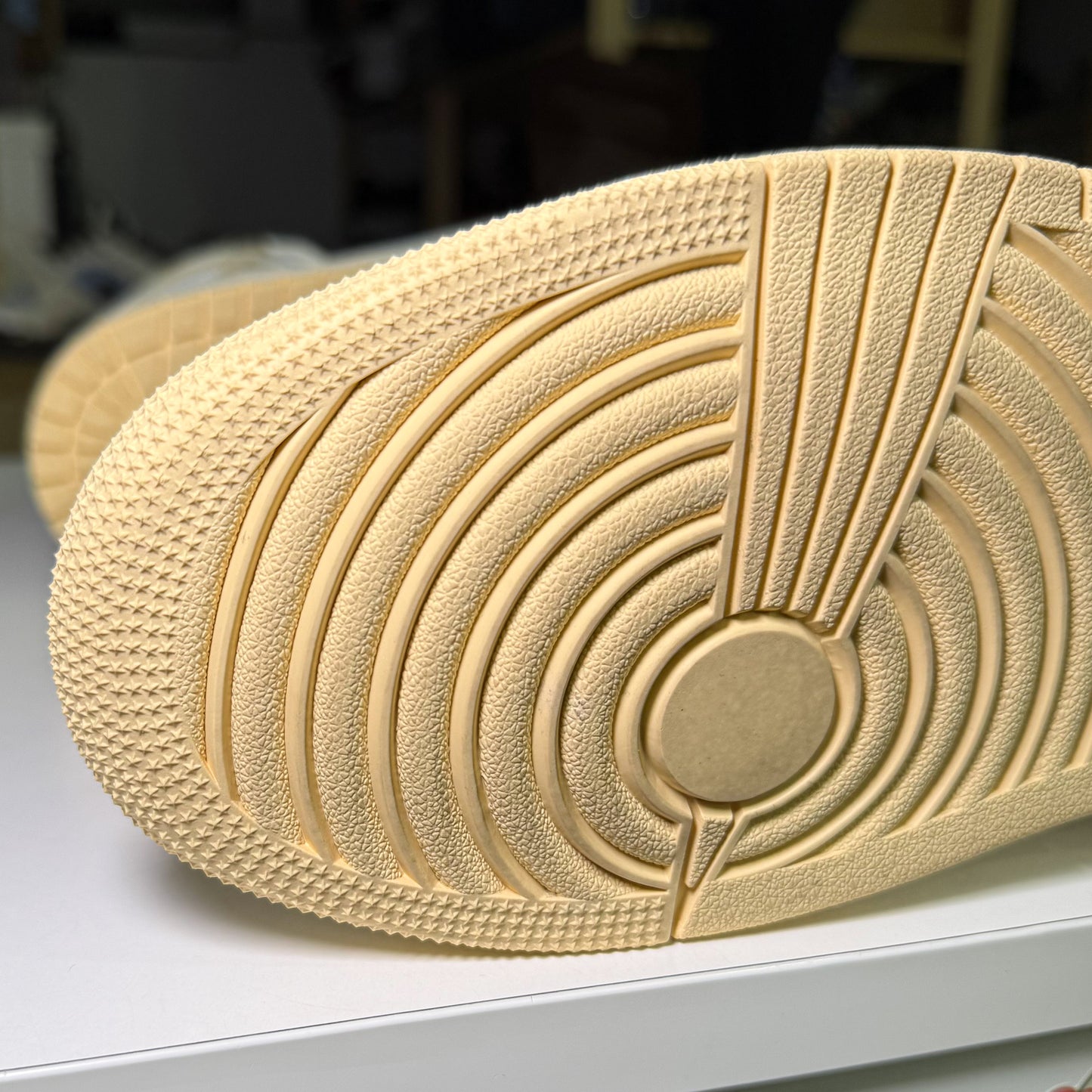 Air Jordan 1 Retro High OG Craft ‘Vibrations of Naija’ 2023 - Recondicionado