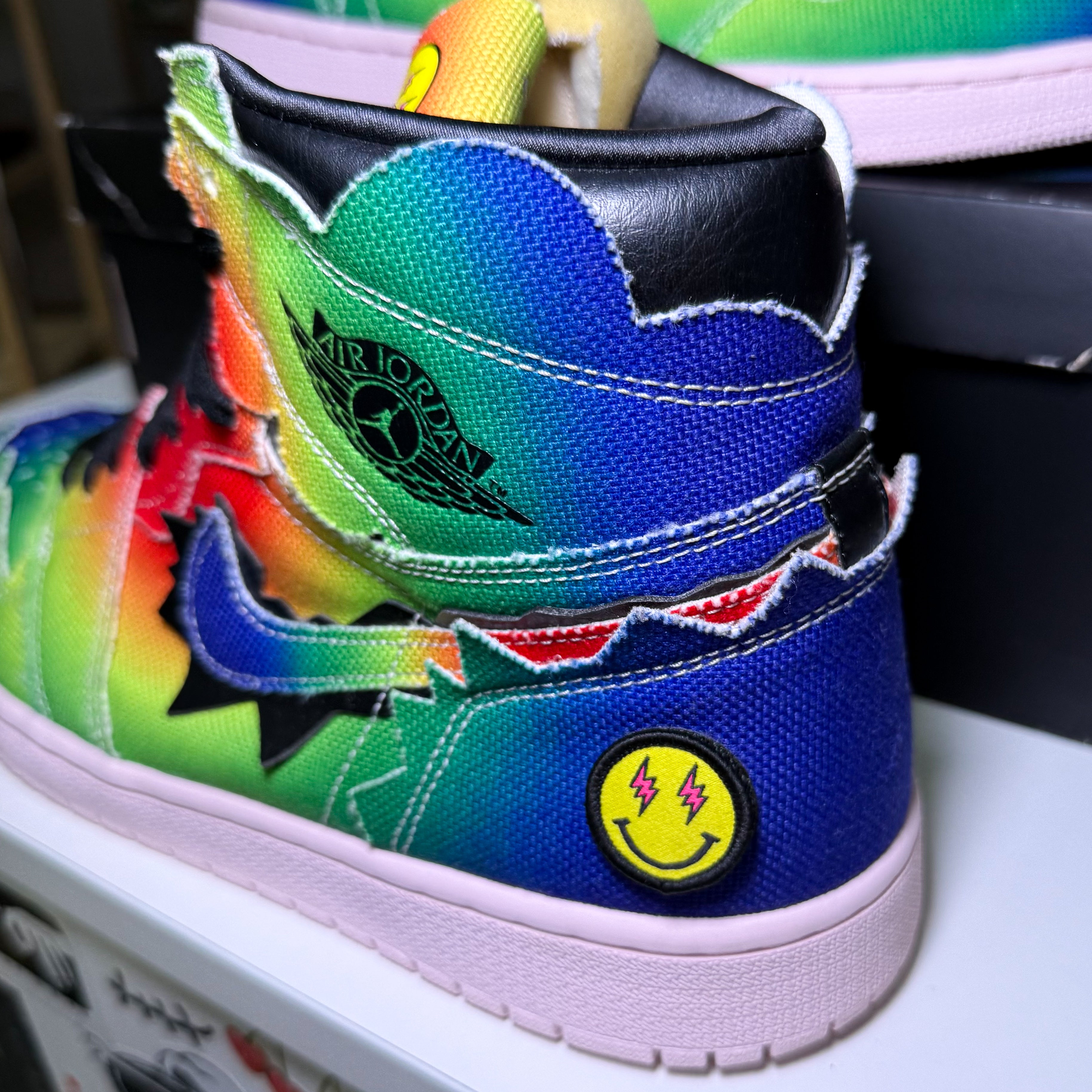 Air Jordan 1 Retro High OG x J Balvin ‘Colores Y Vibras’ 2020 - Recondicionado
