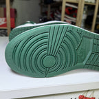 Air Jordan 1 Retro High OG ‘Gorge Green’ 2022 - Recondicionado