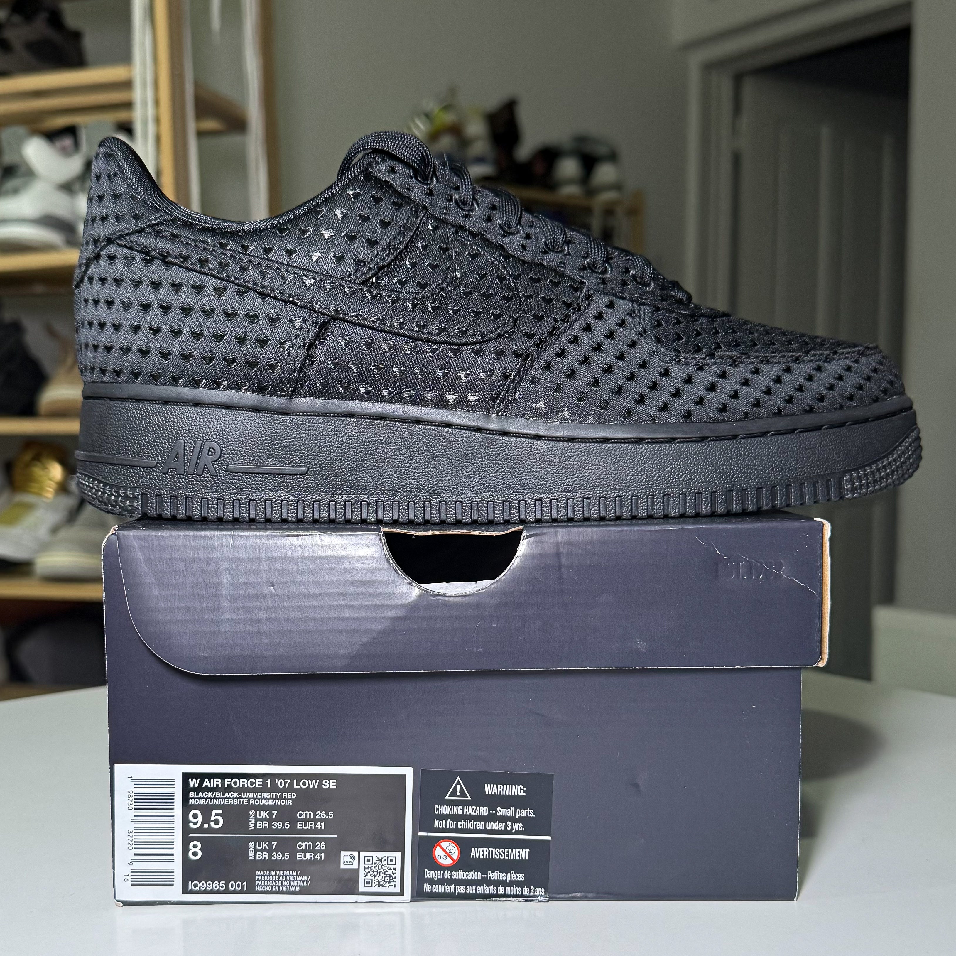 Nike Air Force 1 Low ‘Valentines Day Triple Black’ W 2026 - DS