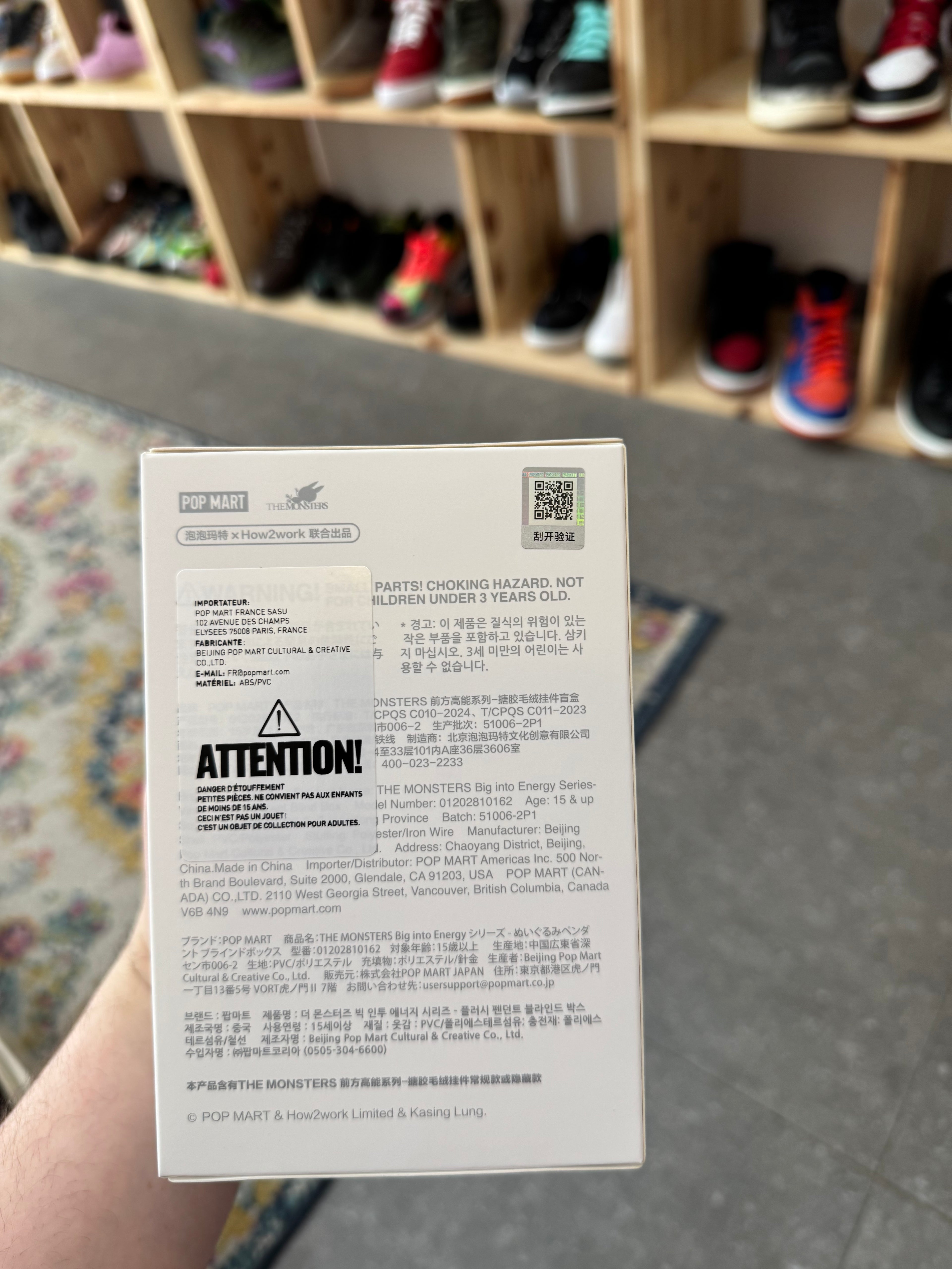 POP Mart Labubu The Monsters Big Into Energy Vynil Plush - Blind Box