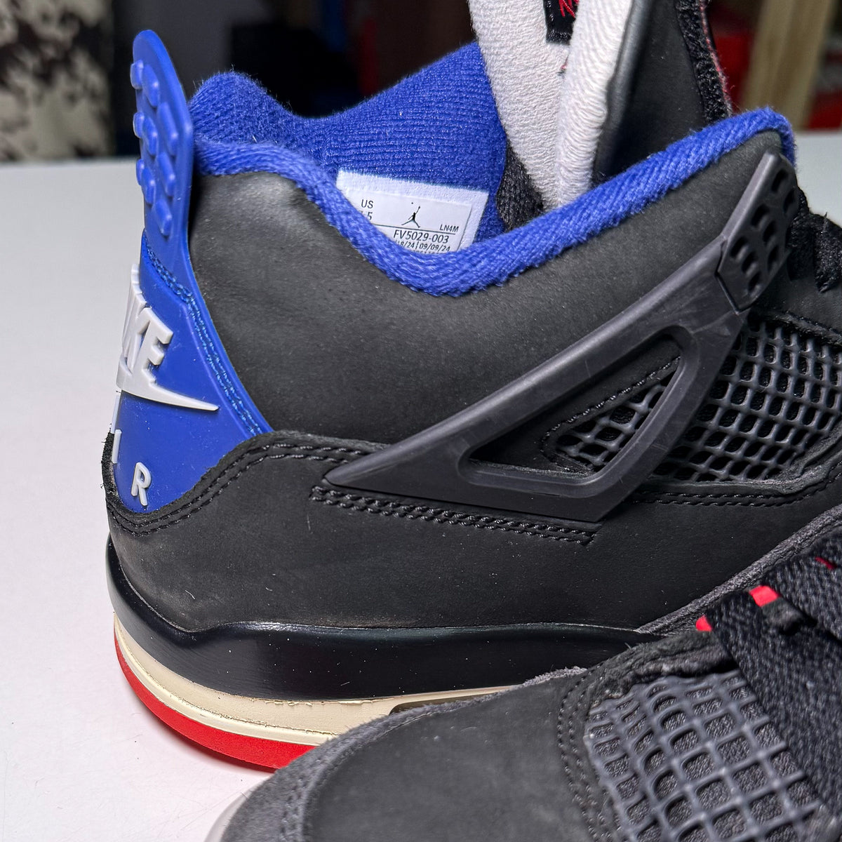 Air Jordan 4 Retro 'Rare Air' 2025 - Recondicionado