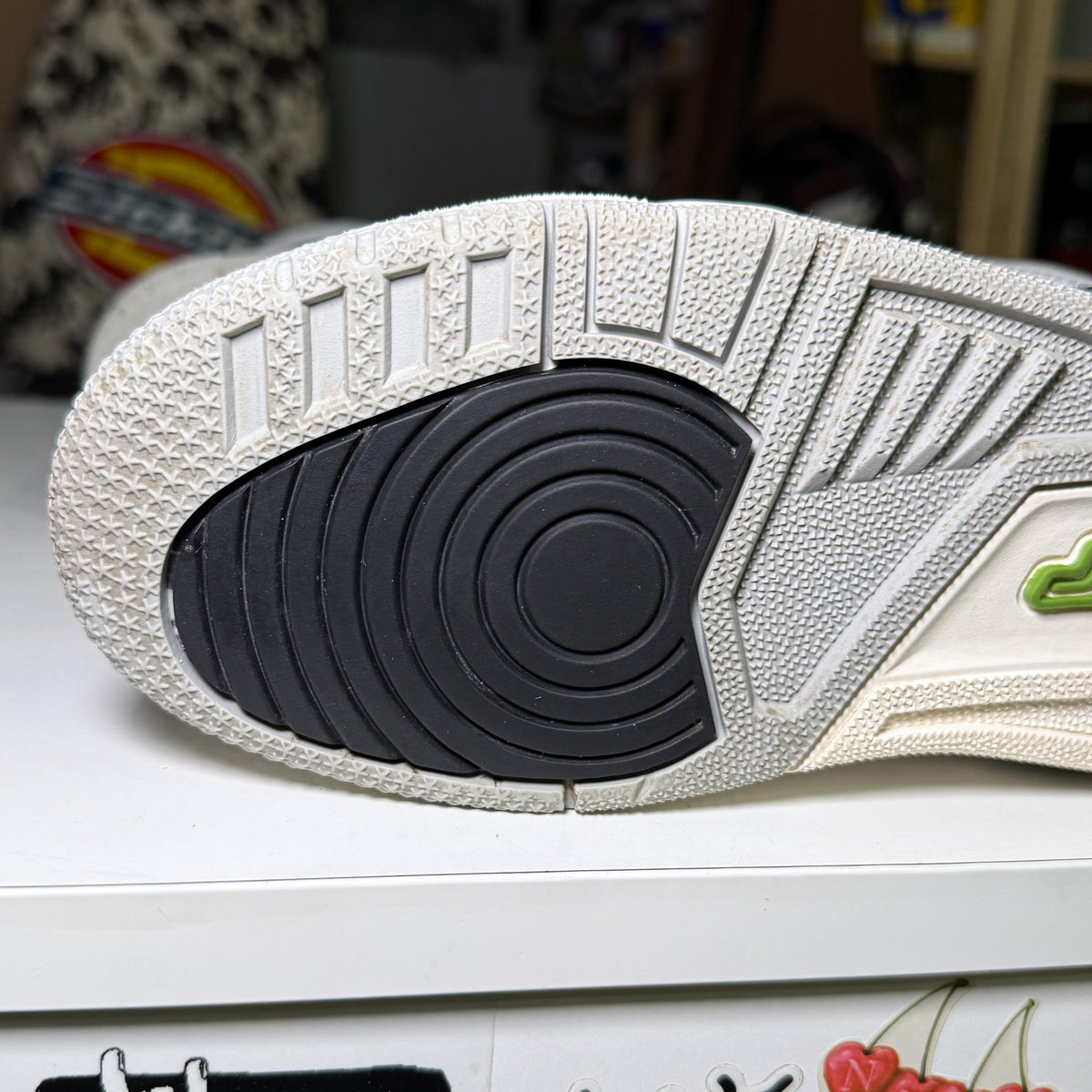 Air Jordan 3 Retro ‘Clorophyll’ GS 2018 - Recondicionado