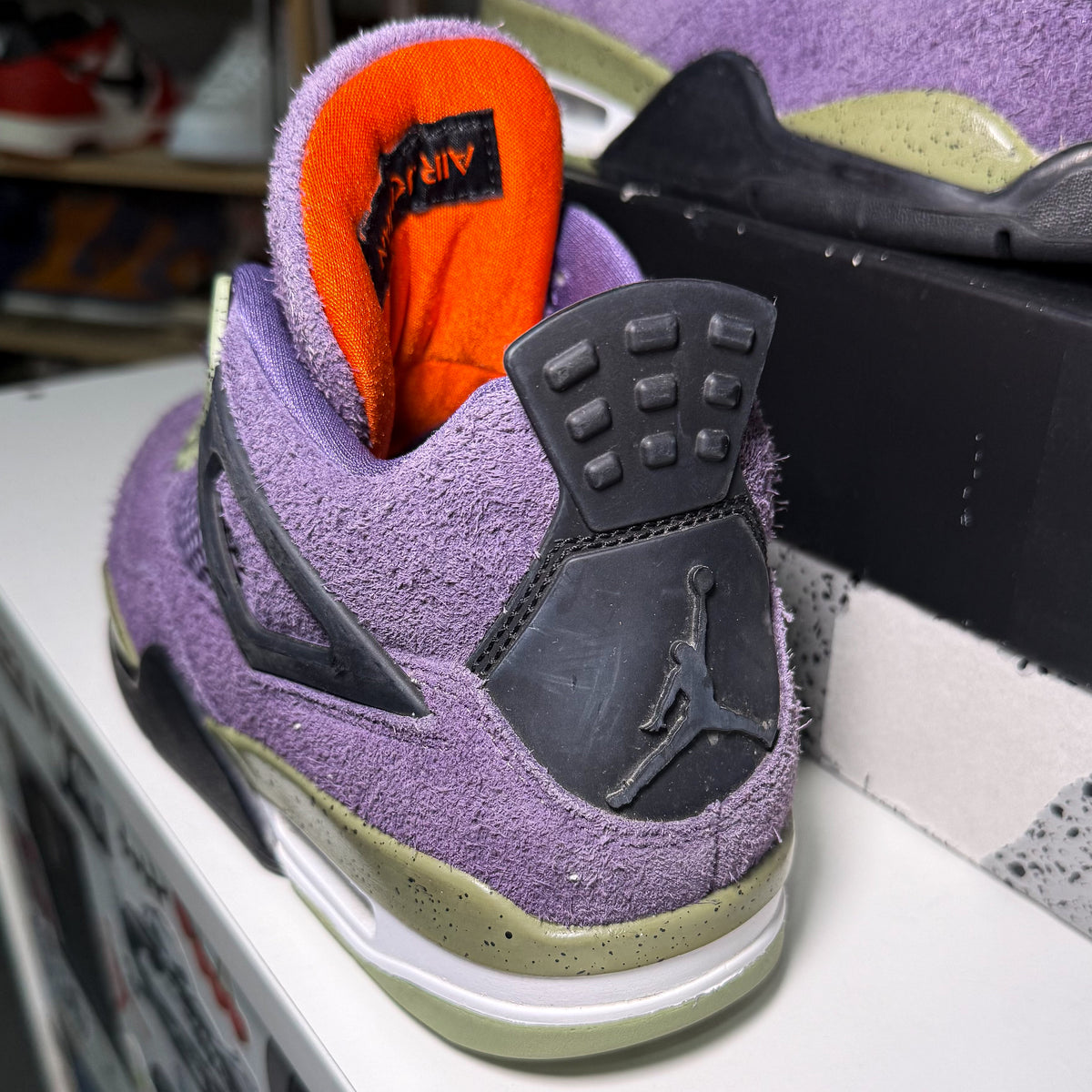 Air Jordan 4 Retro ‘Canyon Purple’ W 2022 - Recondicionado